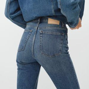 Everlane 90's Cheeky Jean Vintage Mid-Blue Size 25!